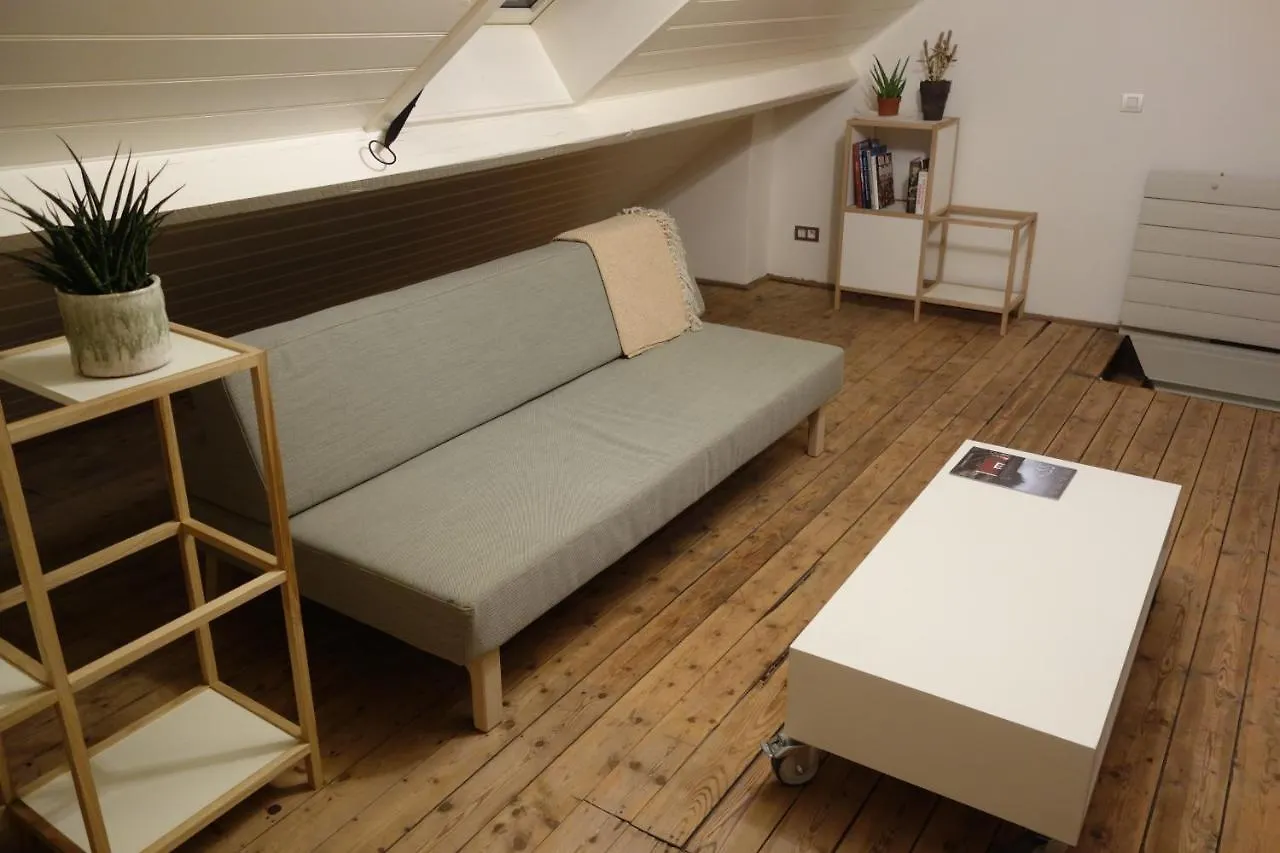 Homestay Studio Minerva Antwerp Belgium